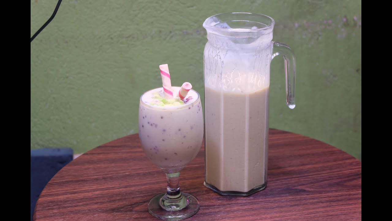 HEALTHY AVOCADO SMOOTHIE | A MILKSHAKE | FOODIY DELIGHT (avocado recipes)
