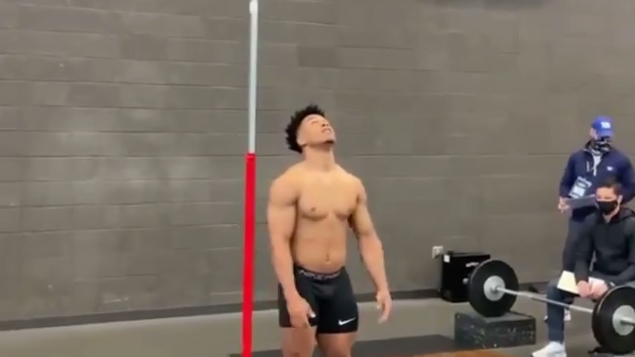RONDALE MOORE 5&rsquo;7 42.5 INCH VERT
