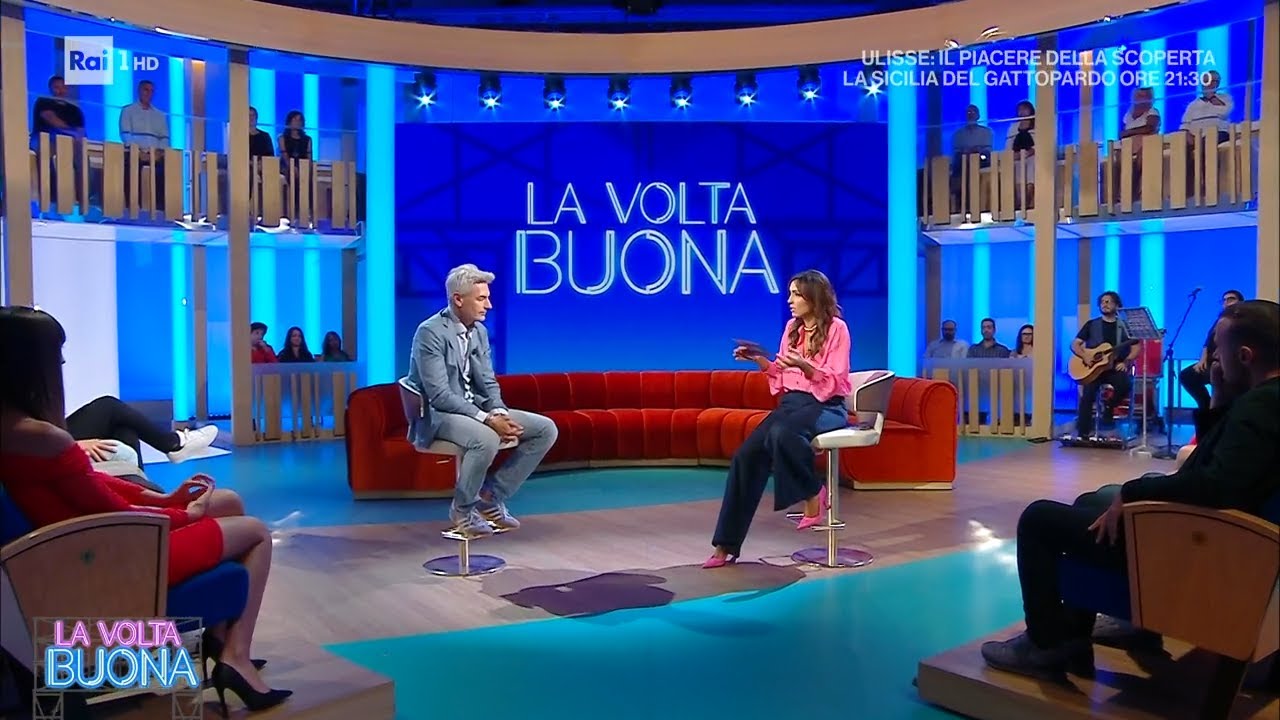 Roberto Farnesi, il cinico Umberto Guarnieri del 