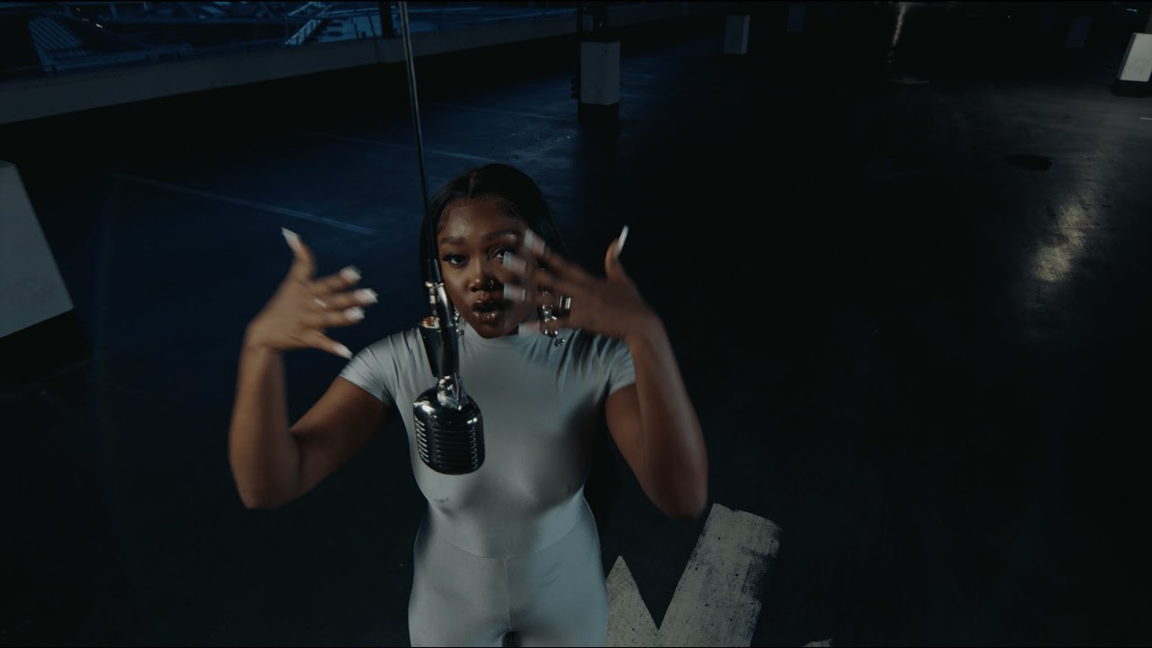LeeLove - Aint Gonna Do Sh*t  (Prod. by Flamin Beatz)
