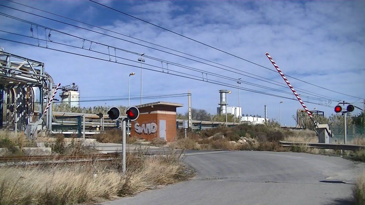 Spoorwegovergang Tarragona (E) // Railroad crossing // Paso a nivel
