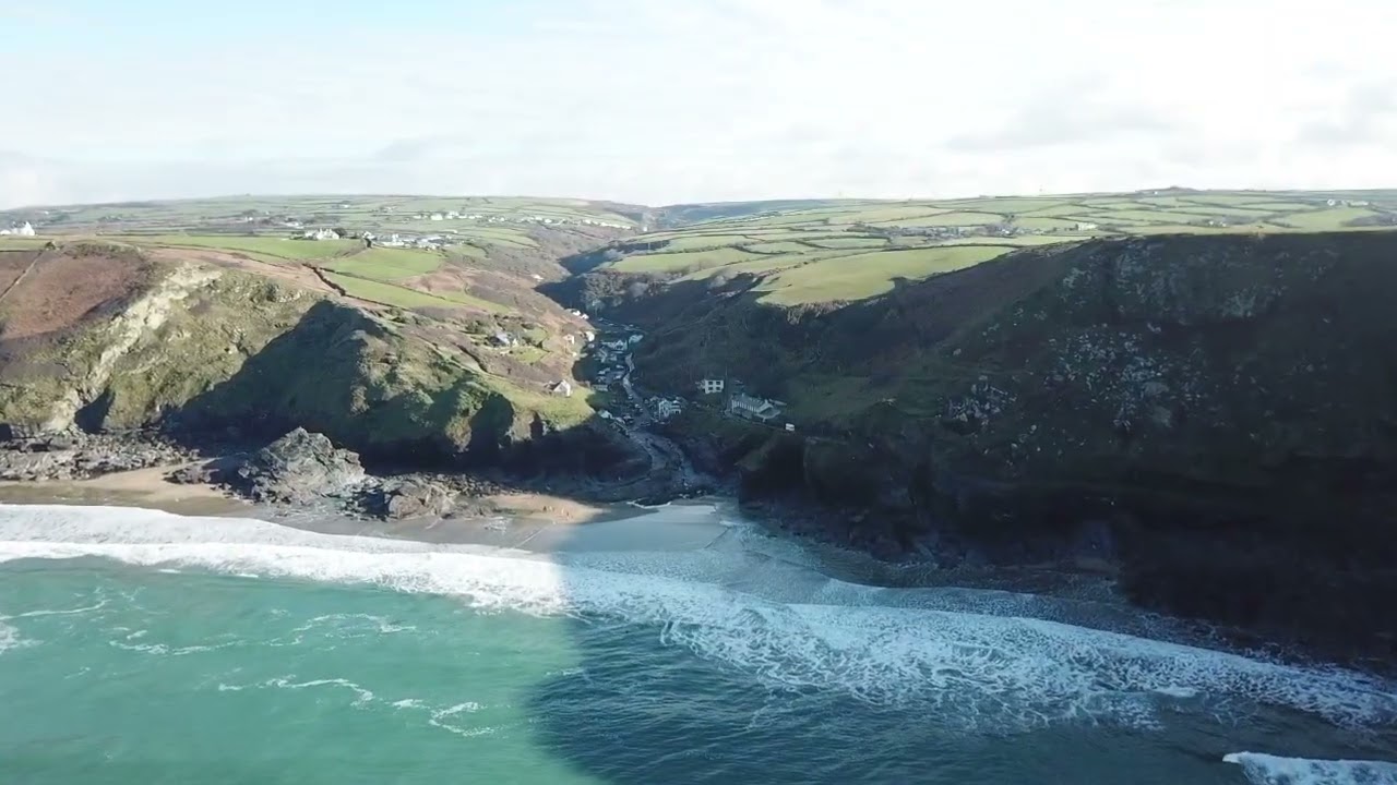 Flight to Gull rock then back to Trebarwith Strand