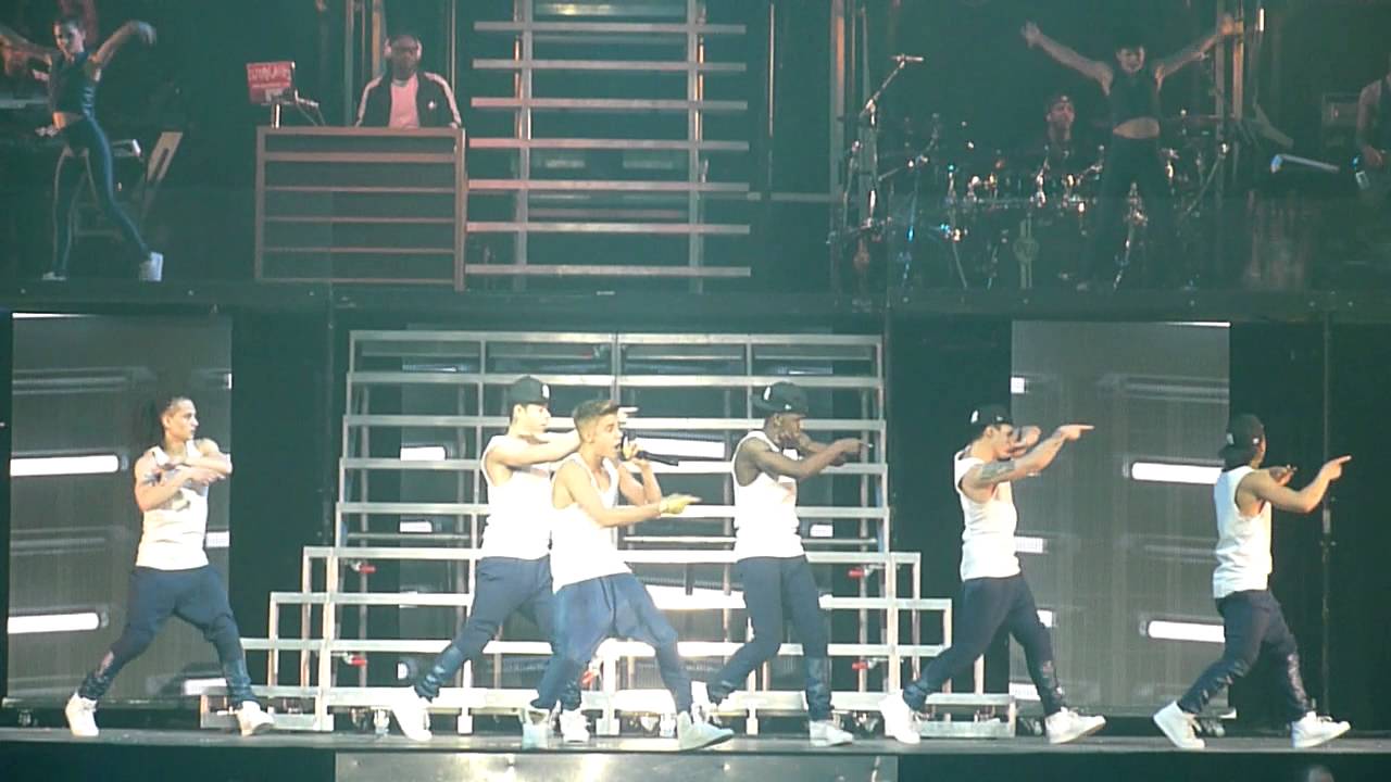 Justin Bieber - Boyfriend - Believe Tour - Strasbourg, France (April 8)