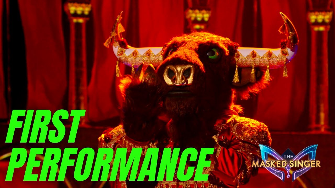 Bull Performs Britney Spears’ “Circus” - Masked Singer Season 6
