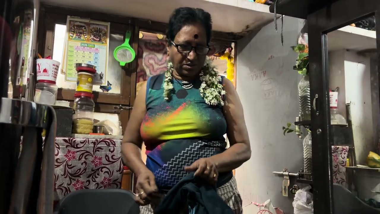 అయిపోగొట్టినవా బస్తా బియ్యం biryani చేస్తన్నాం కదా అయిపోయినాయి 