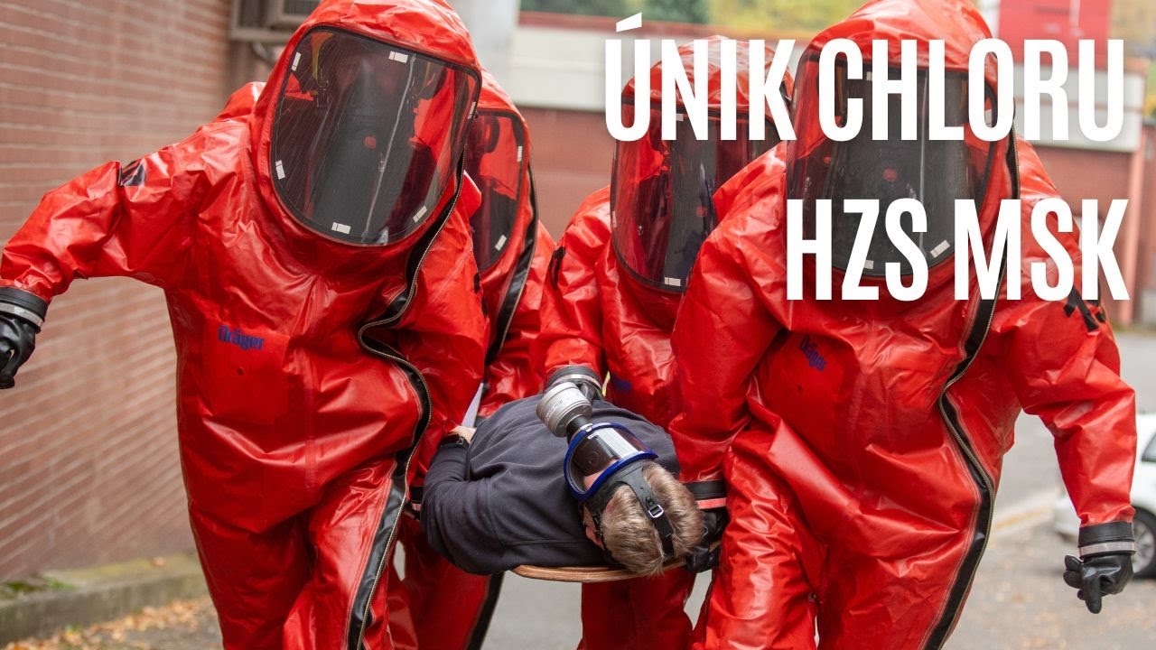 Únik chloru v areálu krytého bazénu v Ostravě-Porubě - taktické cvičení hasičů , 21.10.2025