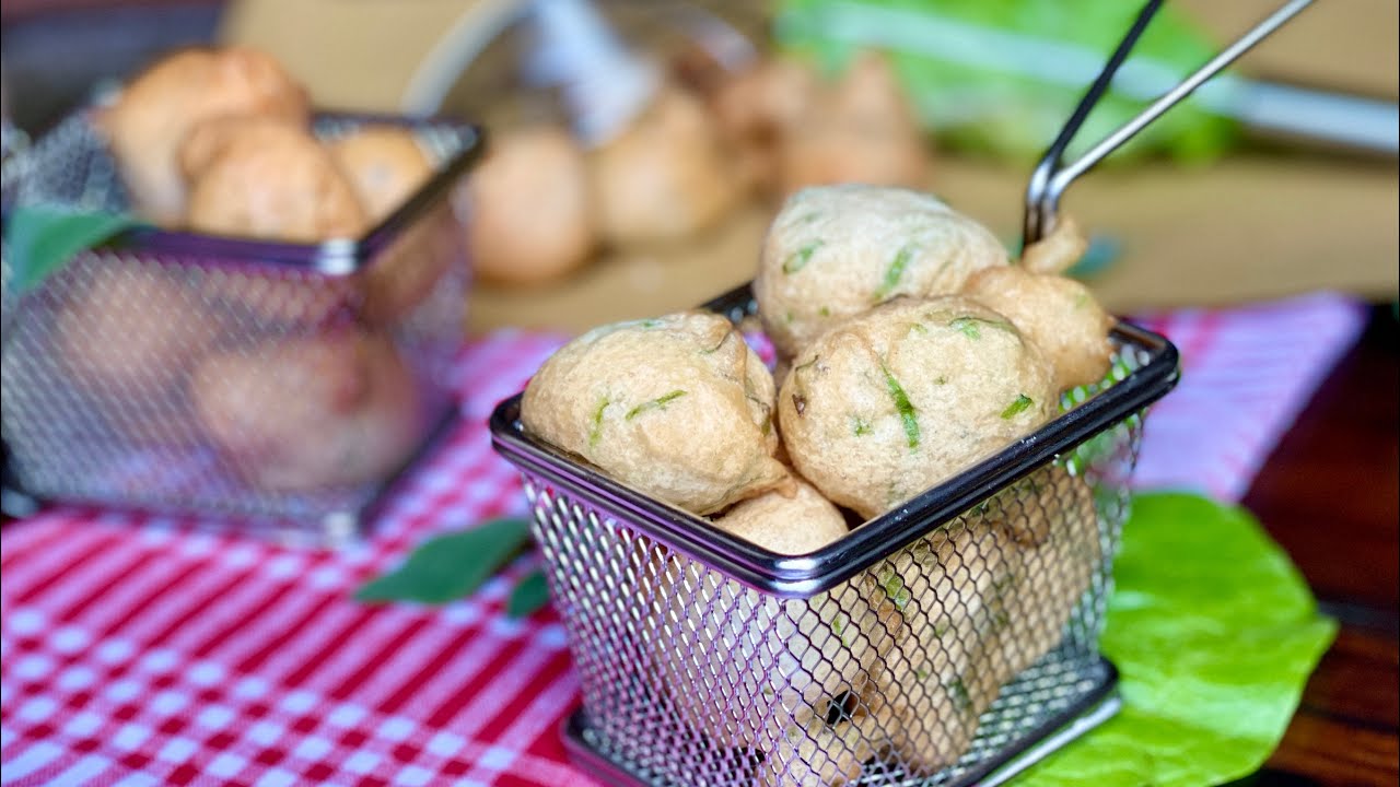 Frisceu liguri con salvia e lattuga