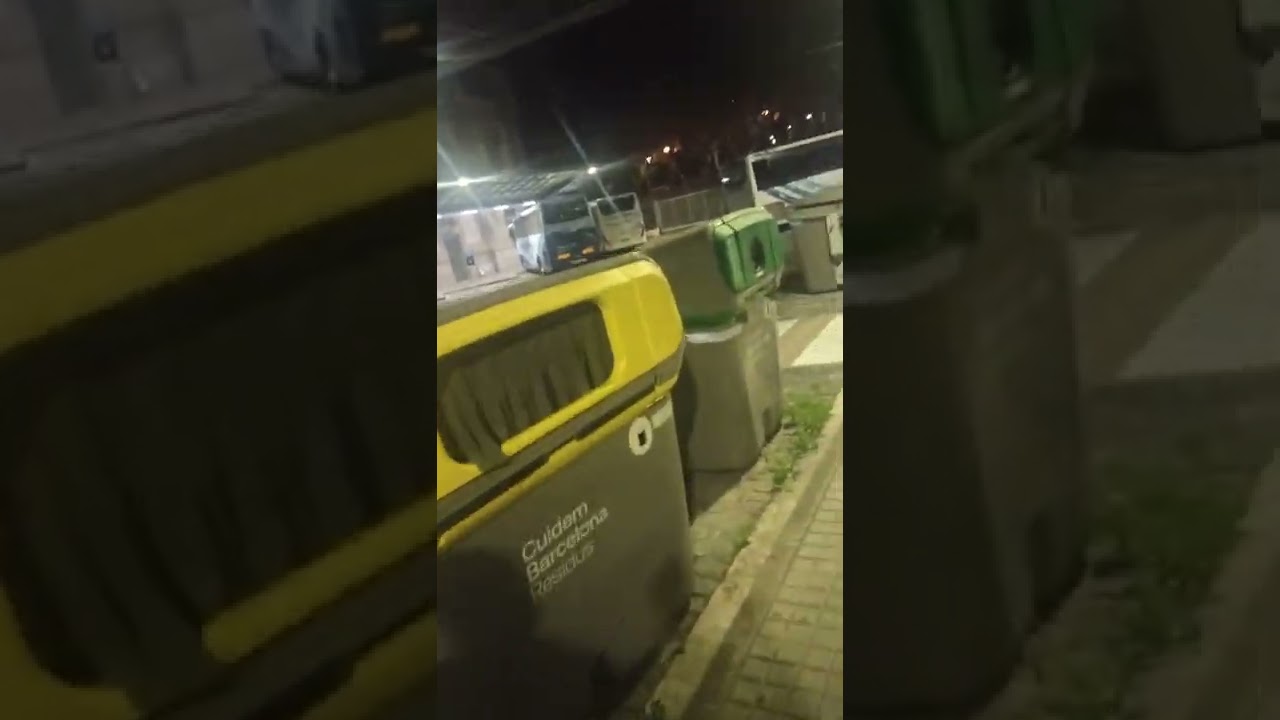 جولة داخل أكبر محطة حافلات في برشلونة بكتالونيا ومعلومات عن المحطة estación de autobuses Barcelona