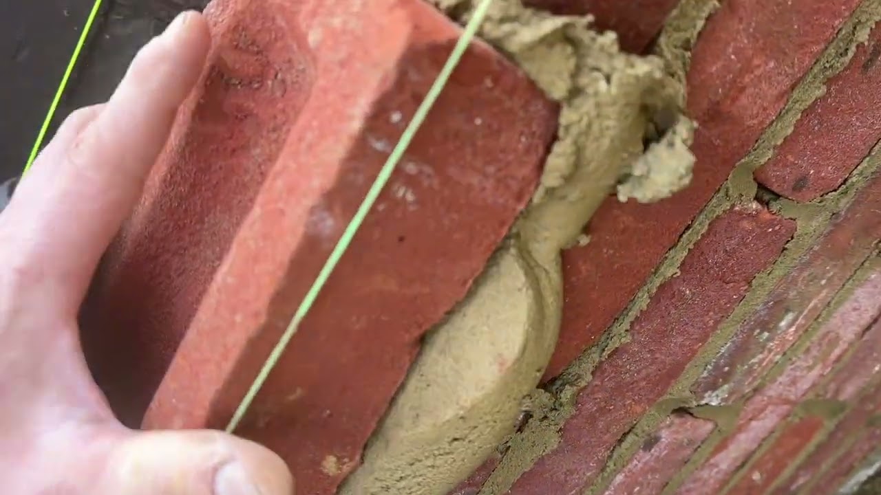 Mastering Pick & Dip: The Art of Precise Bricklaying Technique!