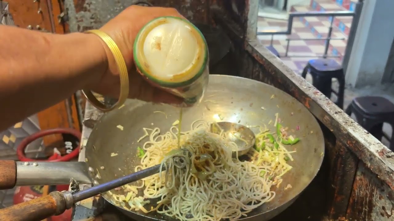 देसी चाऊमीन ॥ घर पर बनाये चाऊमीन ॥ #video #cooking @Rajanfoodie   @adityareaction_03  