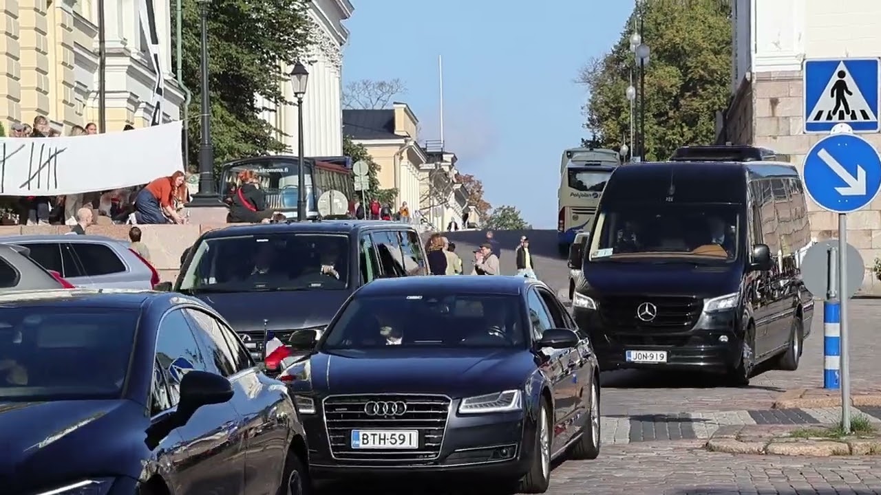Ranskan ulkoministerin saattue / French foreign minister convoy