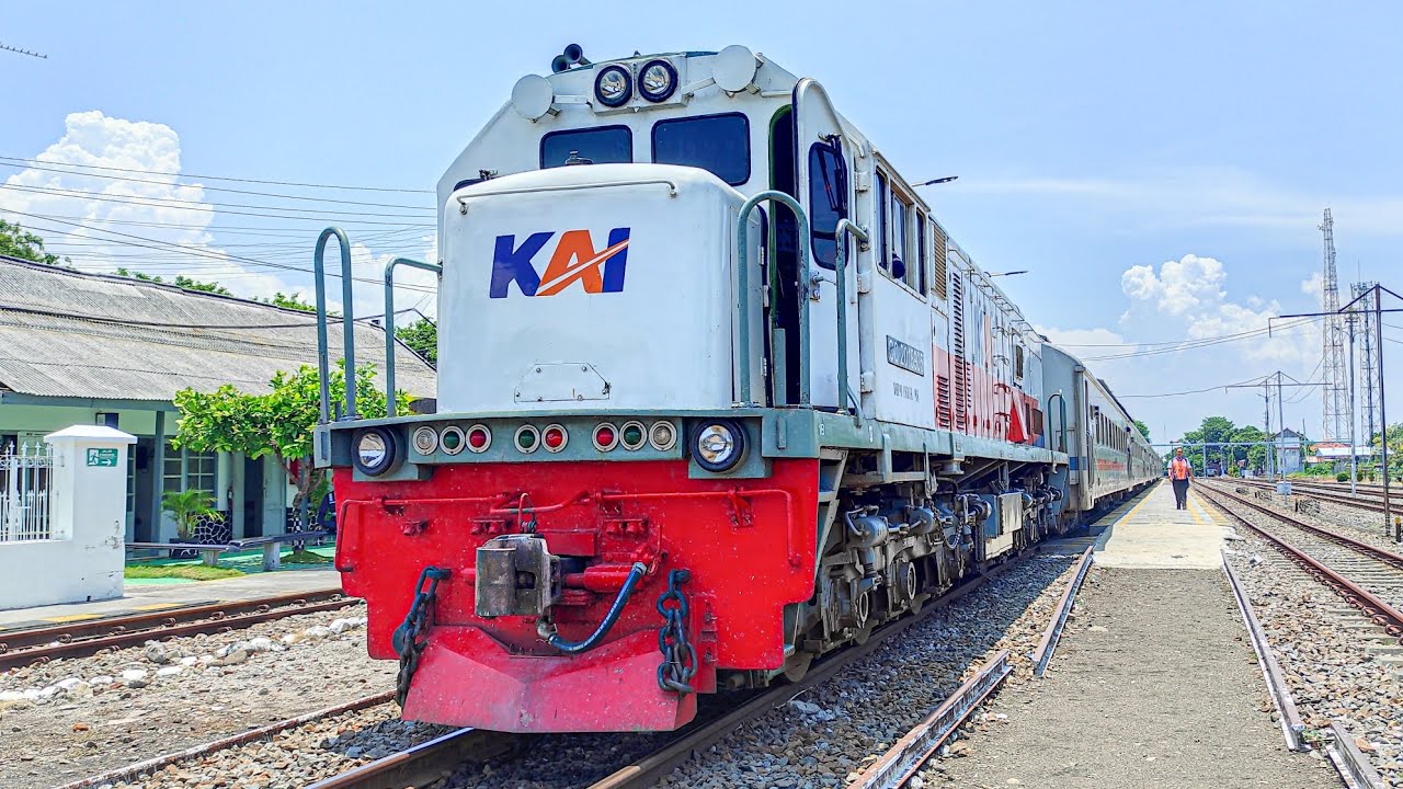 Kereta Api Legendaris Daop 9: Trip KA Mutiara Timur dari Surabaya Pasarturi Menuju Jember #keretaapi