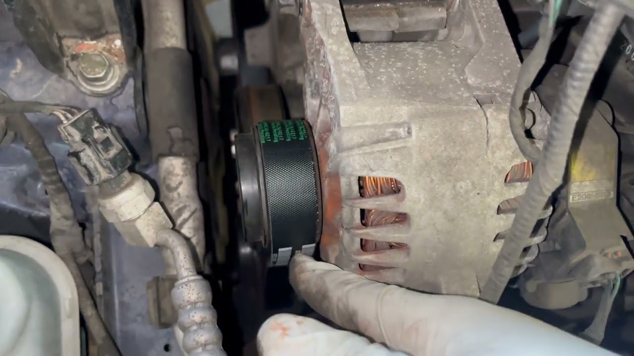 2011-2015 Hyundai Elantra 1.8 Serpentine Belt Replacement.
