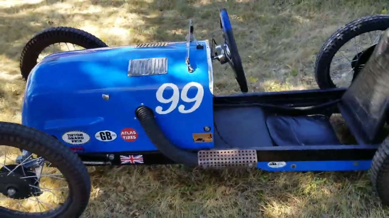 A CycleKart walkaround of Kelly Wood's 1935 Austin Sidevalve Special.