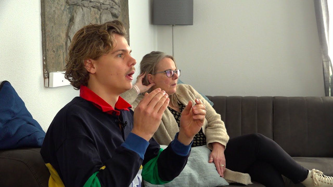 Melle van 't Wout moedigt vriendin Selma Poutsma aan vanuit huis: 'Dit is wel heel spannend'