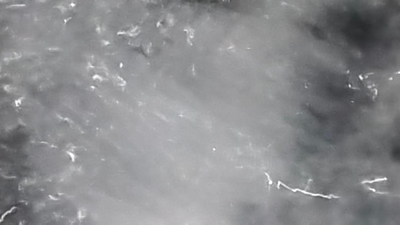 ASMR relaxation flowing water