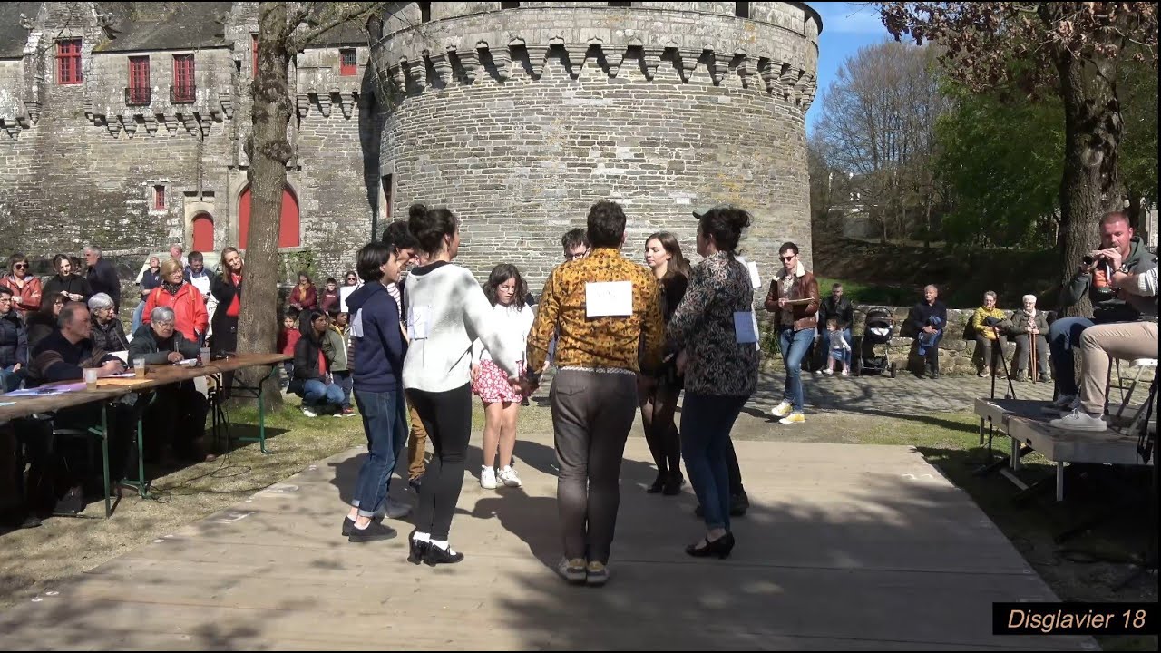 Kenstrivadeg 2023 Dañs a gren. Concours Laridé gavotte, Pontivy (Morbihan). 15/04/2023 (4K)