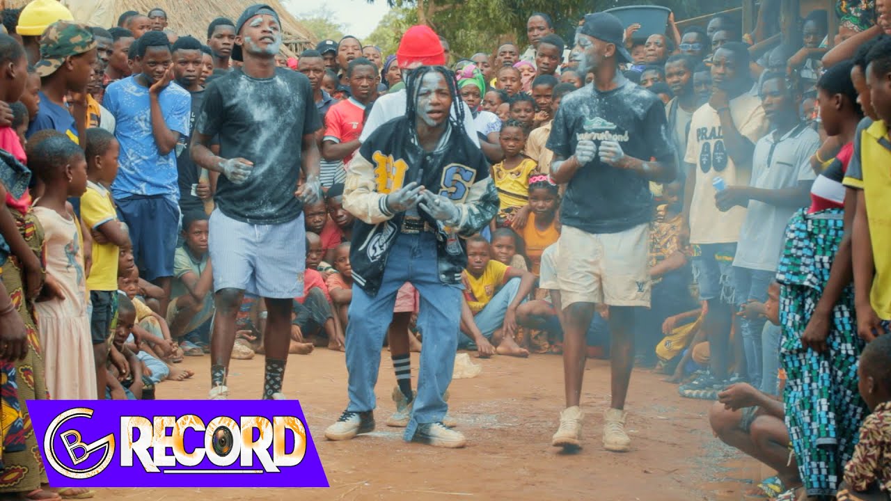 STARLEEZY MARTINS-IKOMA F.  EKONI MAHEPHE