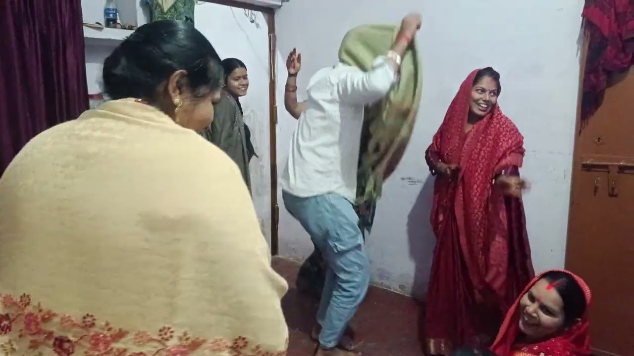 😎चटकेदार सोहर का उठान (sohar geet) देहाती नाच धमाल मचा दिया सब ने मिलकर 🤪🤪