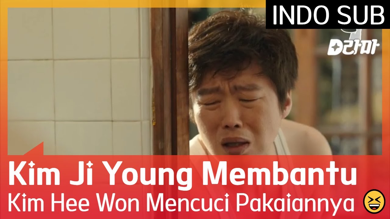 Kim Ji Young Membantu Kim Hee Won Mencuci Pakaiannya 😆 