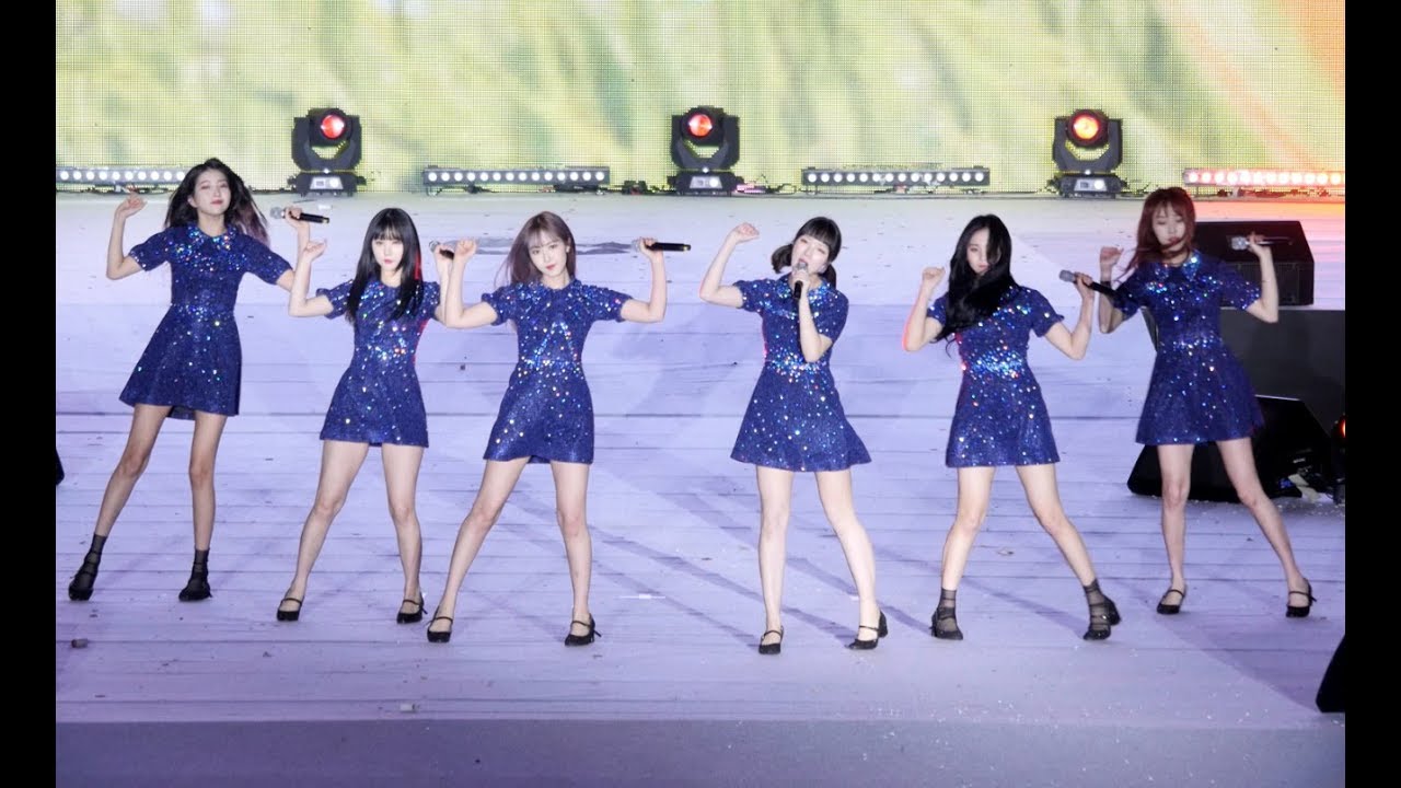 180615 여자친구 (GFRIEND) 오늘부터 우리는 Me Gustas Tu [4K] 직캠 Fancam (강원도민체육대회) by Mera