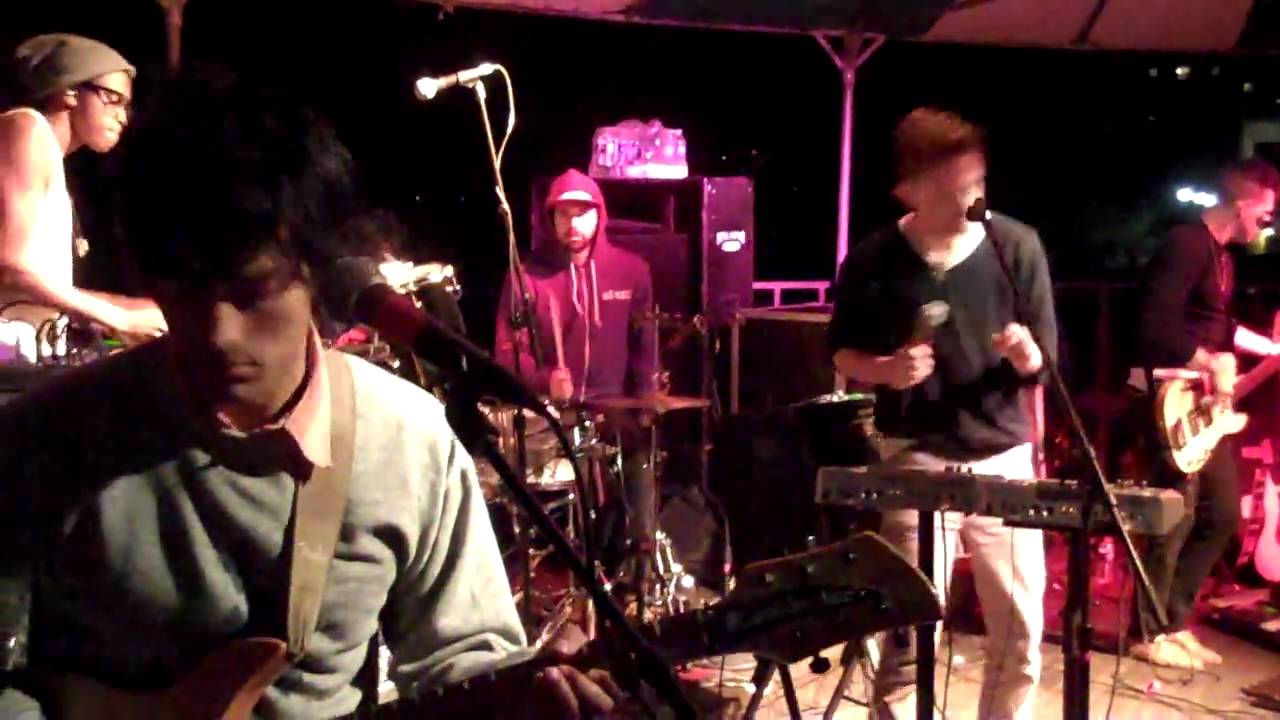 Yeasayer 