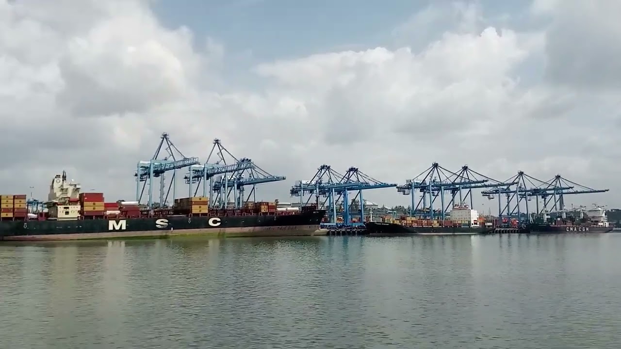 What is the Jetty जहाज खड़ा करने वाला जगह कैसा होता है