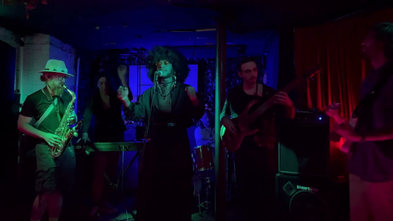 I THINK I KNOW!? Live at Hart Bar (full video)