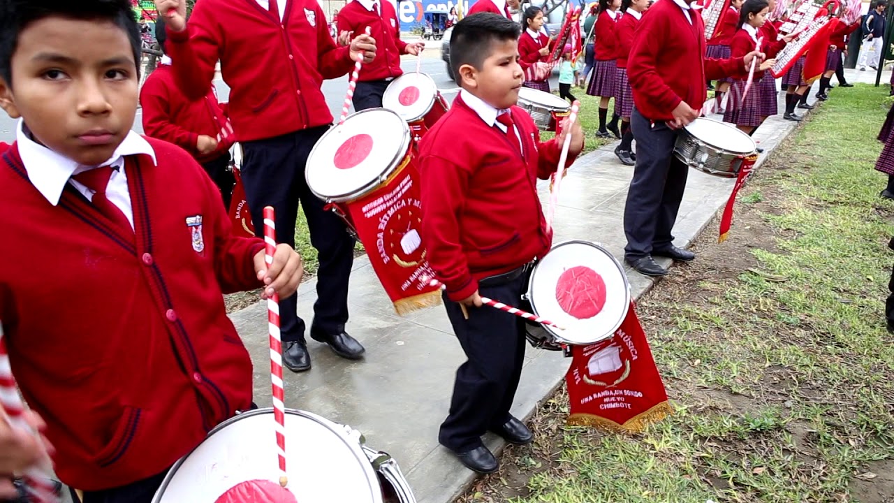 BONDI: BANDA RITMICA Y MUSICA
