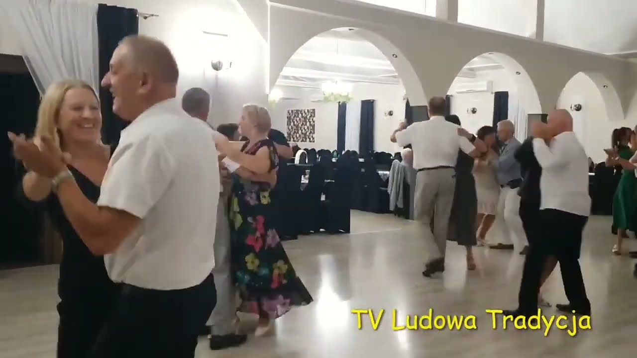 STARA JAK ŚWIAT piosenka o koniku który wiezie kawalera do narzeczonej przez zieloną wieś 