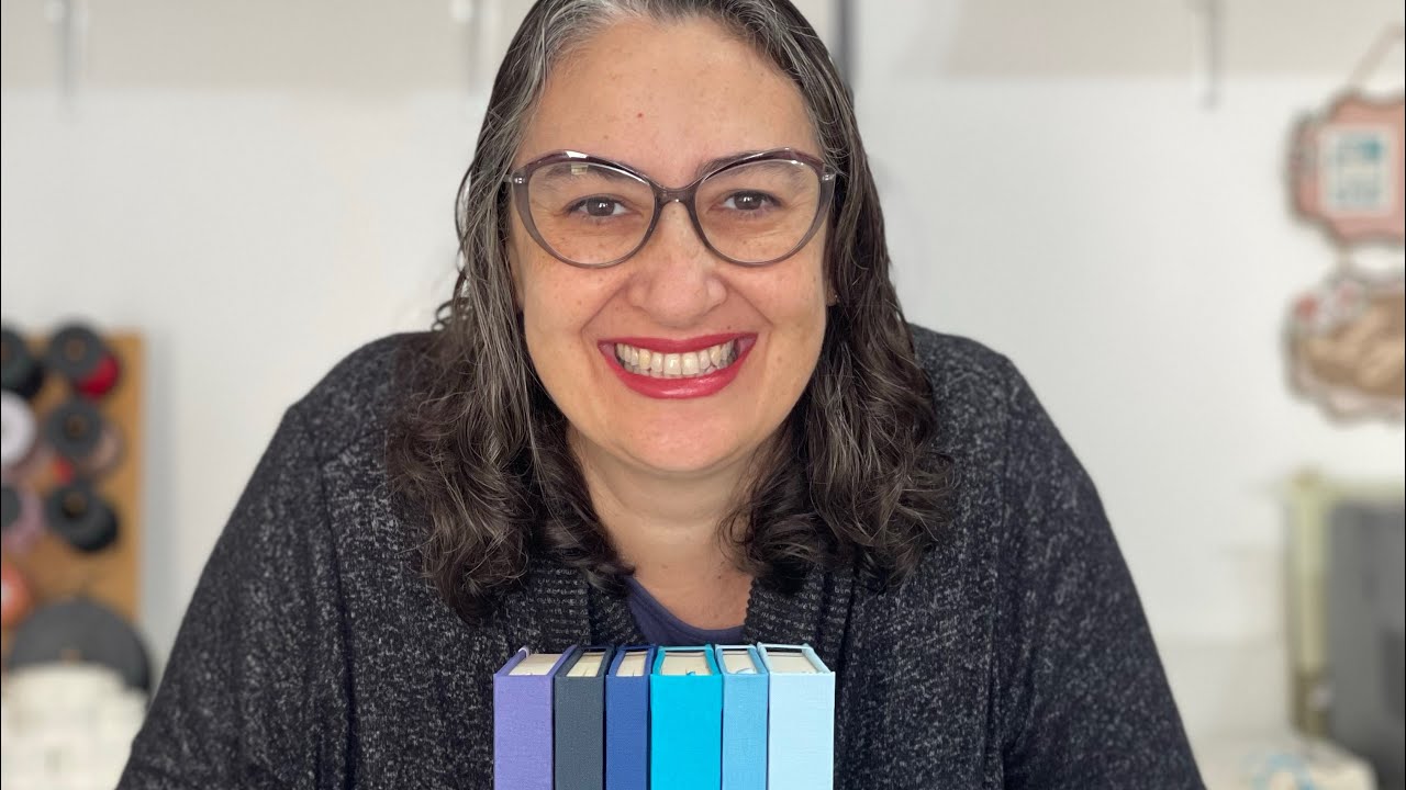 Revestimento em Tecido Saphir e Brillianta nos tons de Azul