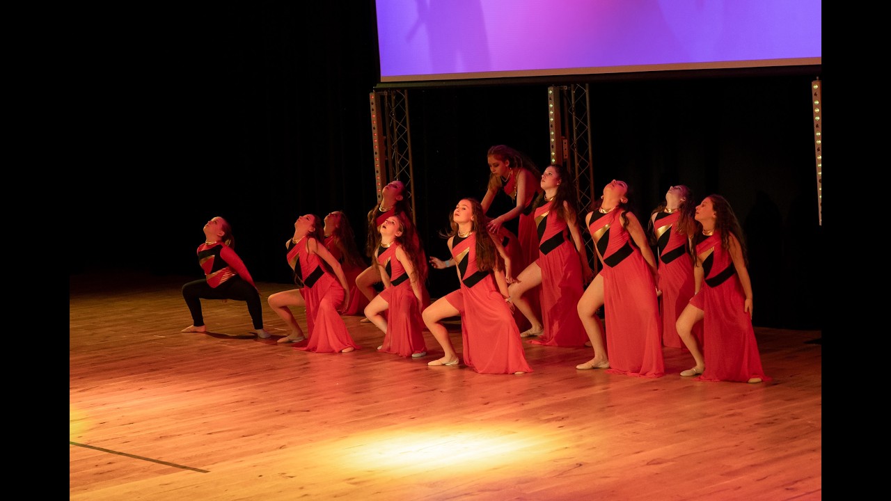 Dance Group Freeway
