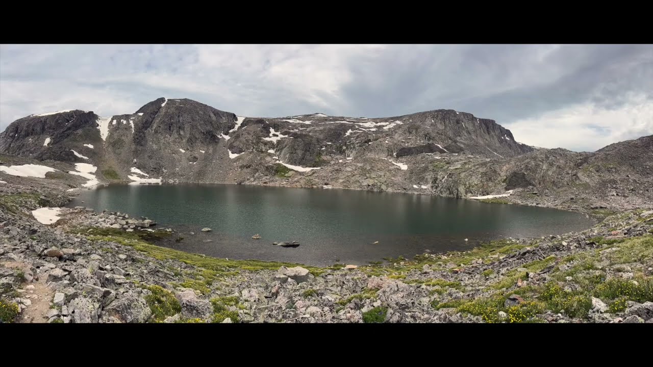 Hiking the Solitude Loop in Cloud Peak Wilderness
