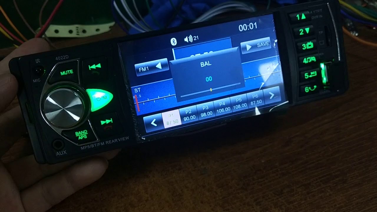 4022D car radio music player with rear view camera AVI / MPEG4 / Mp3 Mp4 DAB