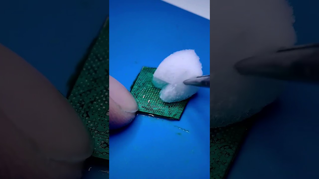 CPU paint peeling &mdash; This is the most perfect green solder mask touch-up