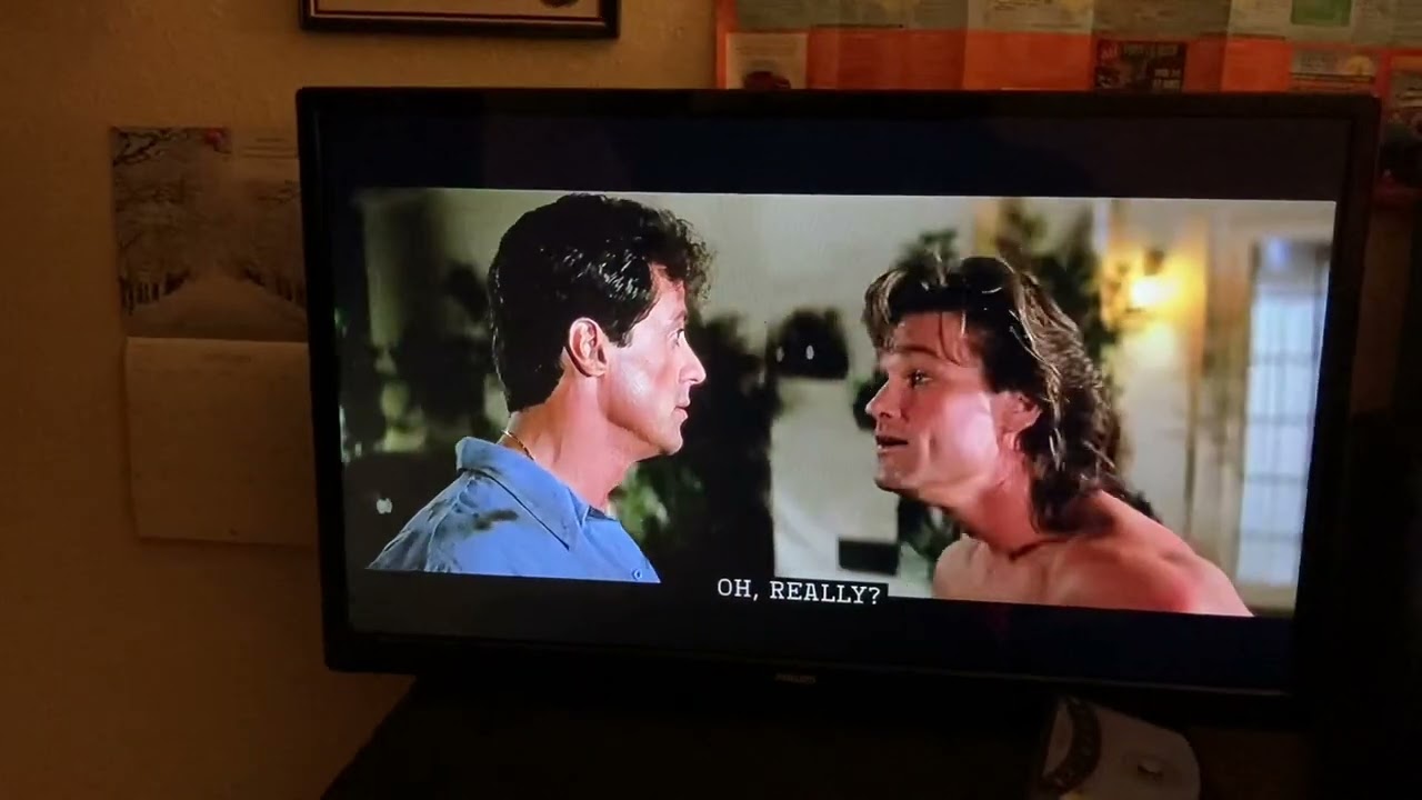 Tango and Cash 1989: One of the Greatest Scenes of &ldquo;Not What It Looks Like In Movie History🤣🤣😂😂