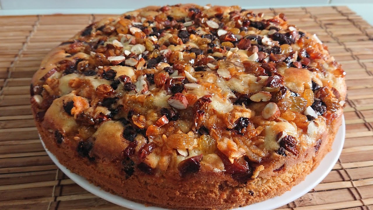 كيكة بالفواكه الجافة والتفاح المبشور لذيذة وسريعة التحضير cake aux fruits secs facile et délicieux