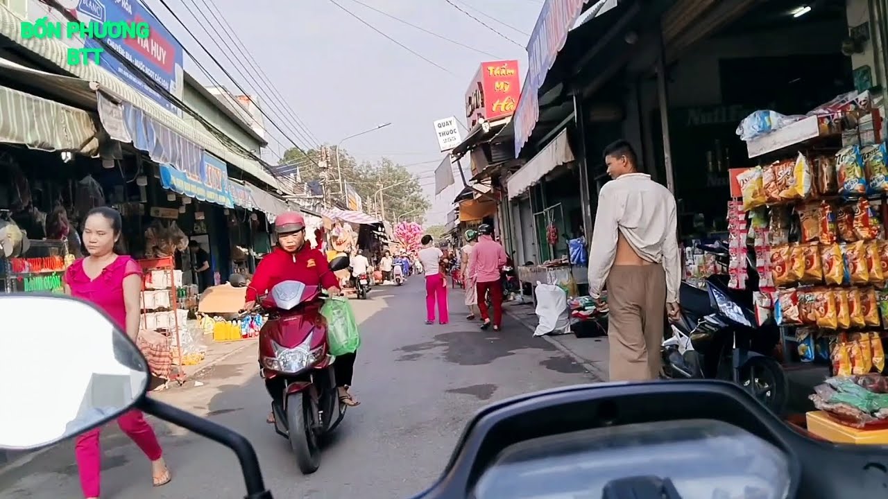 Vắng lặng chợ quê Phước Khánh-Nhơn Trạch-Đồng Nai.