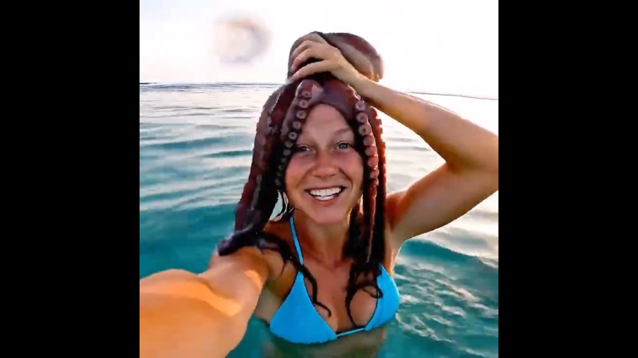 Octopus Crown?! Surfer Girl&rsquo;s Ocean Buddy Surprise 🐙✨