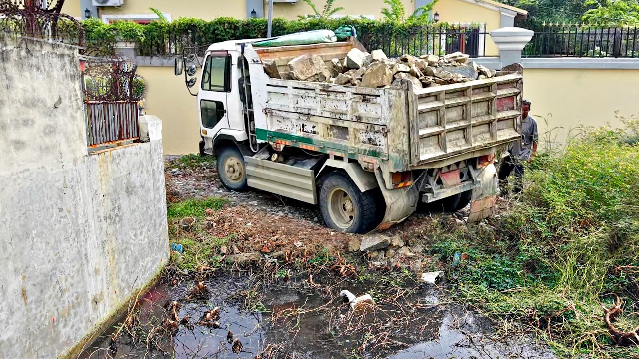 Starting A New Project!! Filling Land Using Dump Truck Unloading Stone With Komat'Su D20P Dozer