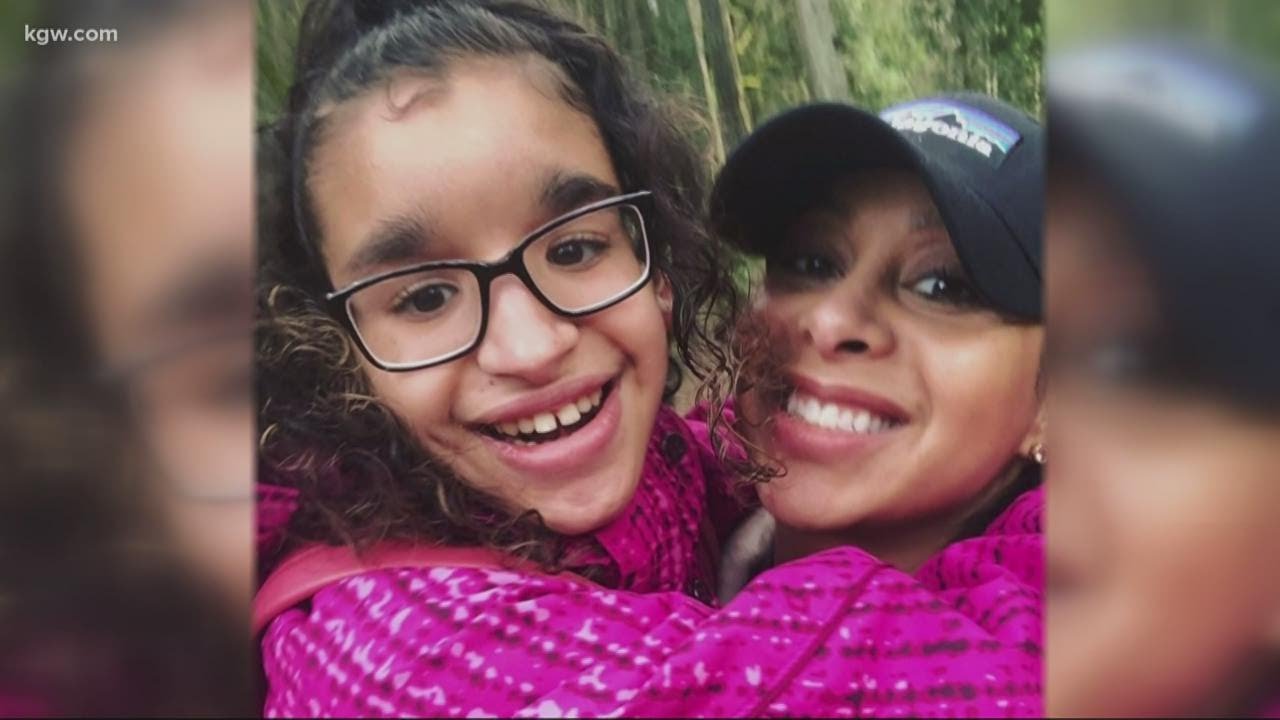 Beaverton teen with special needs removed from airliner for not wearing mask