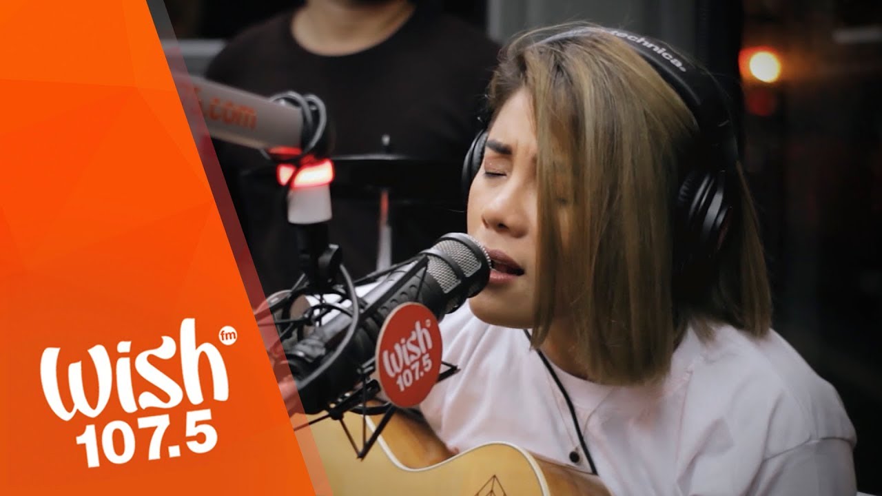 Keiko Necesario performs 