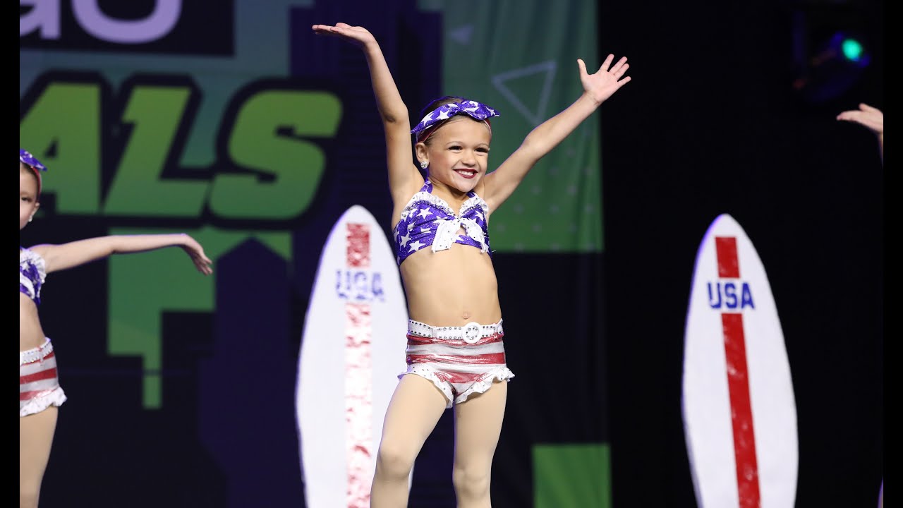 Dance Xplosion - Surfin' USA