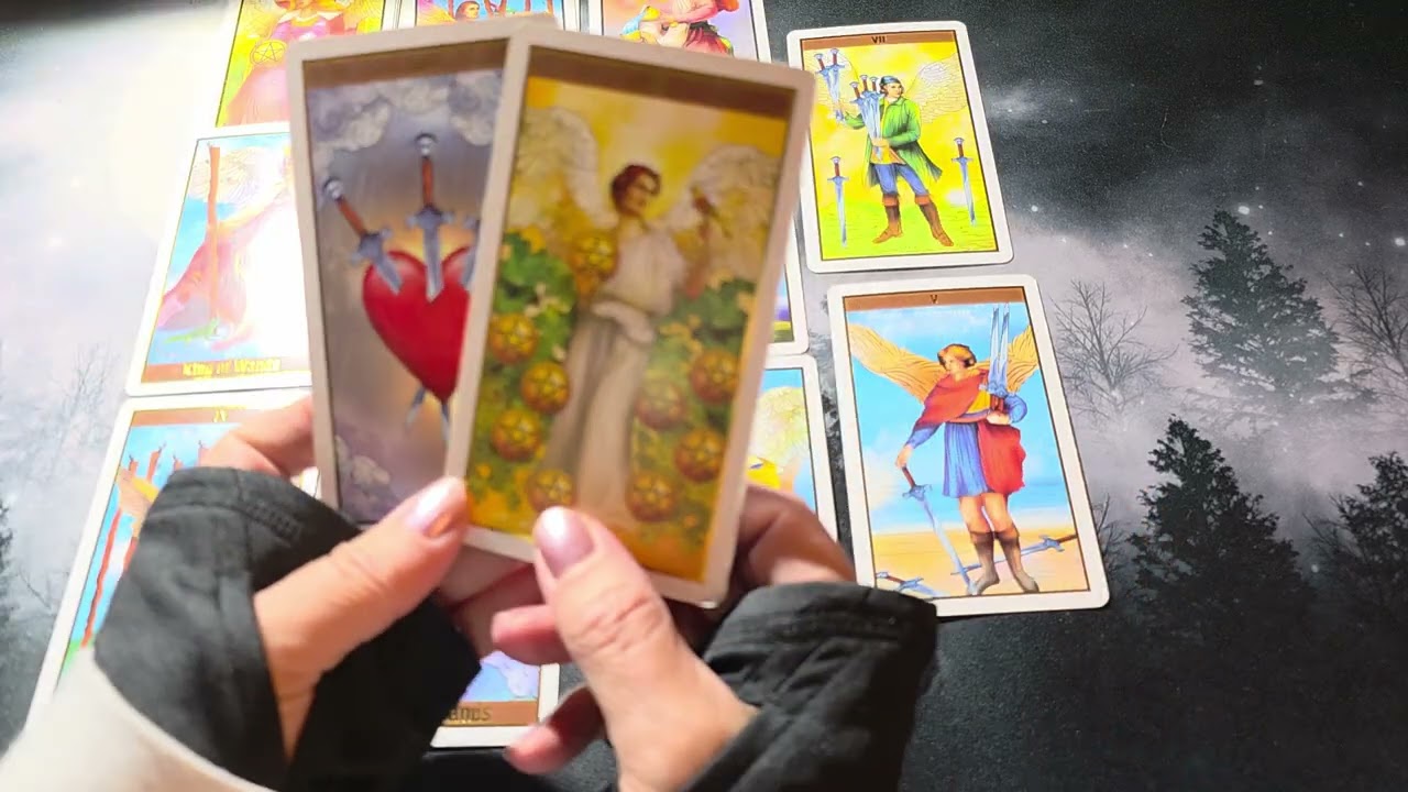 PISCES ♓️ behind the scenes PAY ATTENTION TO WHAT'S HAPPENING IN THE BACKGROUND  !!!