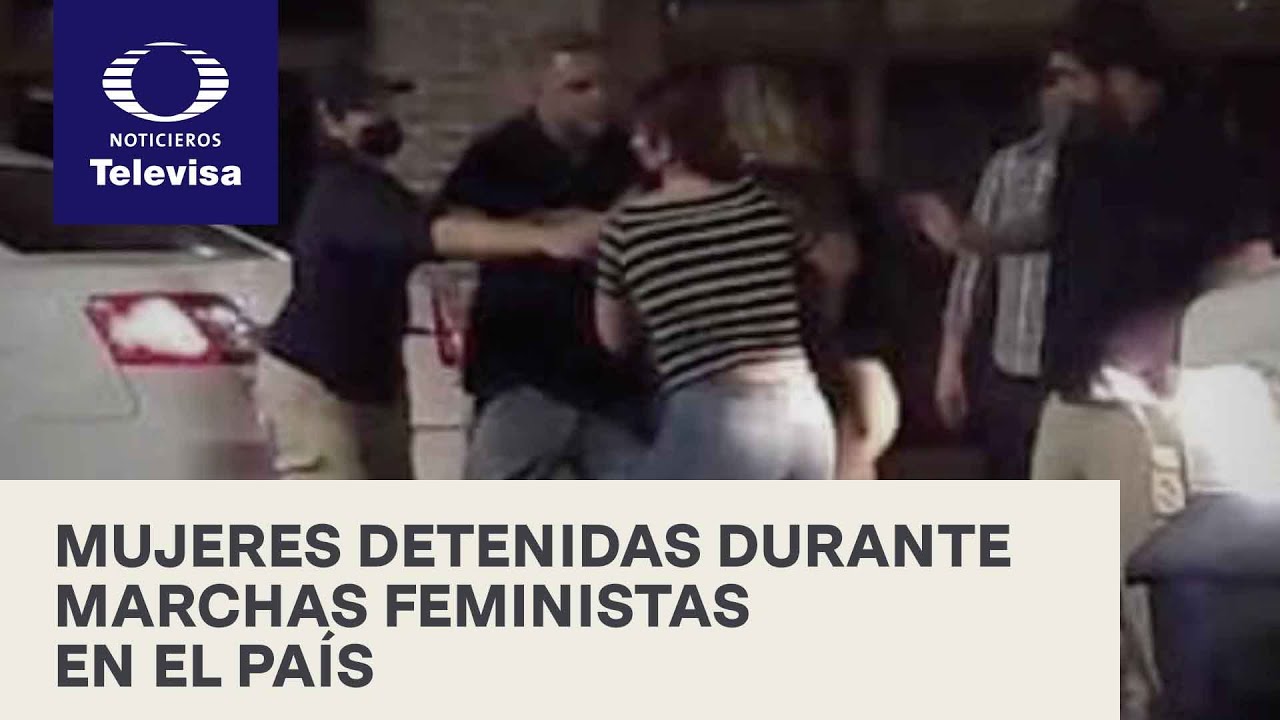 Detienen a mujeres durante marcha feminista en Irapuato; familiares exigen liberarlas - En Punto