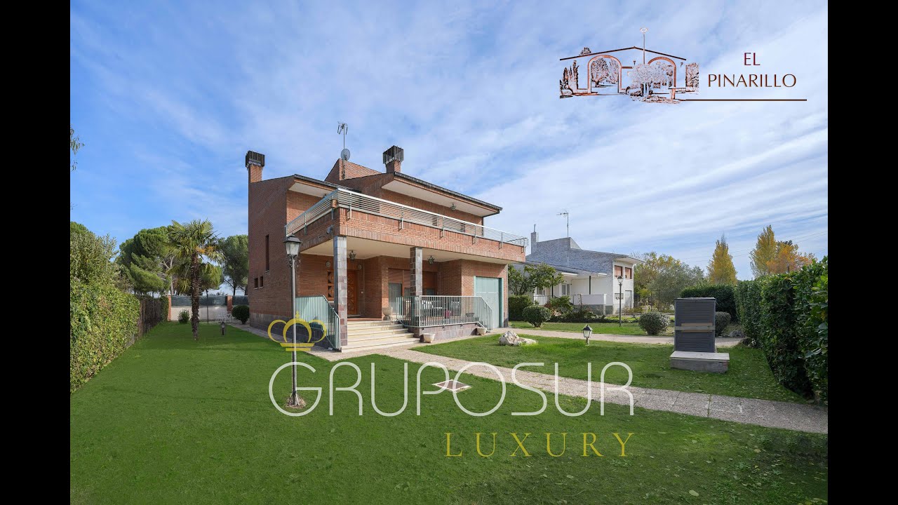 10003 GRUPOSUR. Precioso chalet con piscina comunitaria  en El Pinarillo, en Puente Duero Valladolid