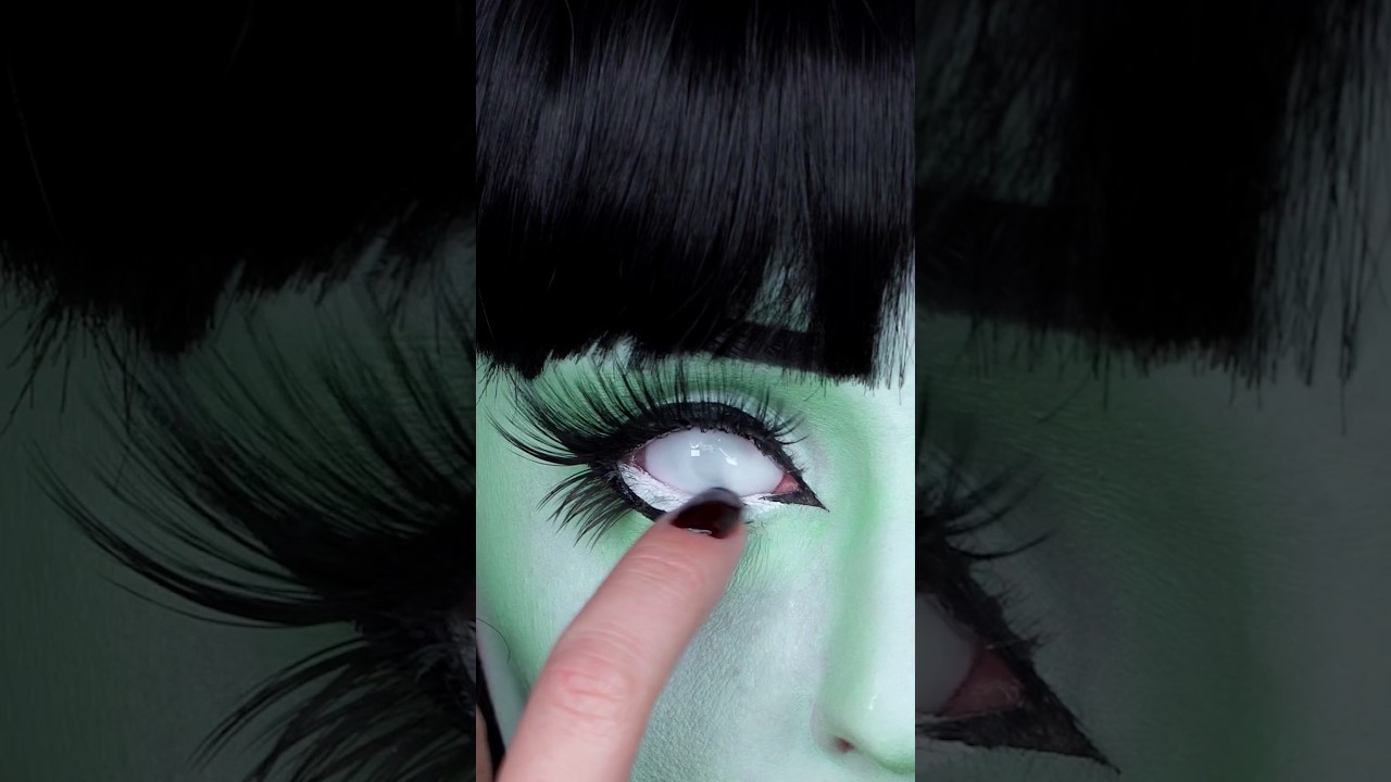SCARAH SCREAMS @MonsterHigh #monsterhigh #cosplay #monsterhighmakeup #makeup #halloween