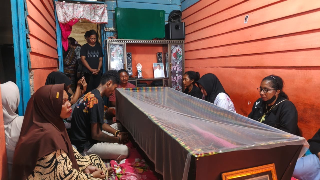 Pemberkatan & Pemberkatan Arawah Gervasius Nong Minggus Stasi G. Aru 18Des205 Part1