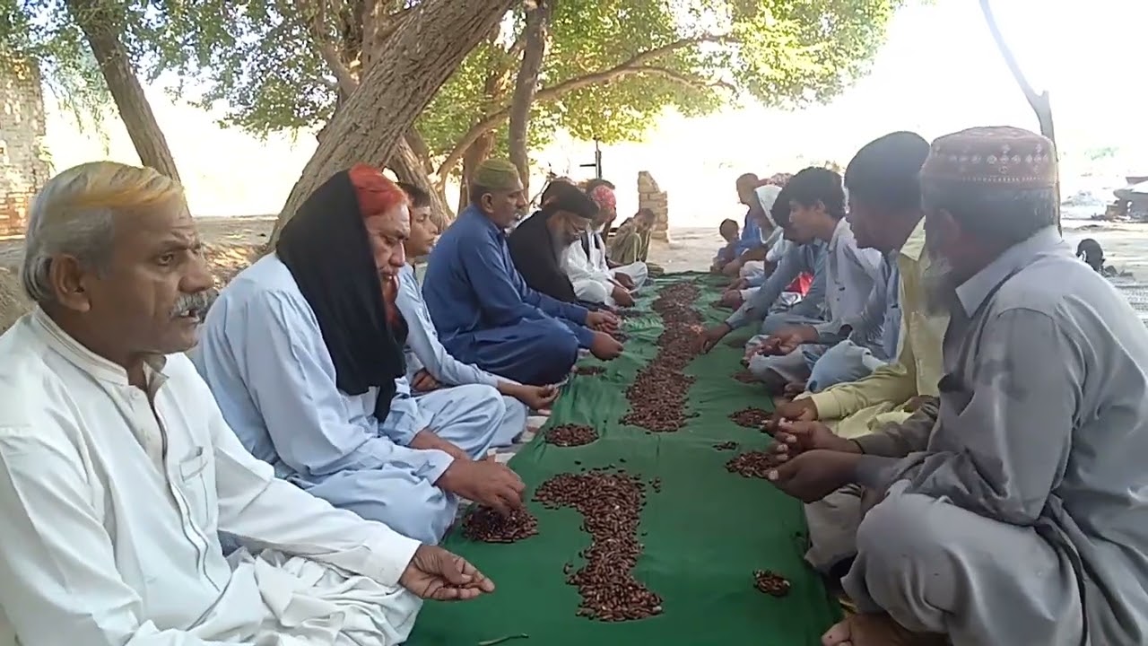 لاکھ درود پاک پڑھ رھے ھیں سبحان اللہ