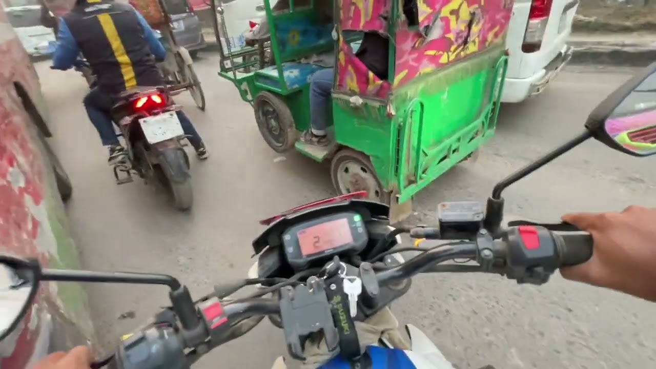 বাইপেলের  রাস্তার বেহাল দশা,এমন অবস্থা হলে রাস্তাঘাটে বের হওয়াটা কঠিন হয়ে যাবে।🥲 Motovlge||Masud.